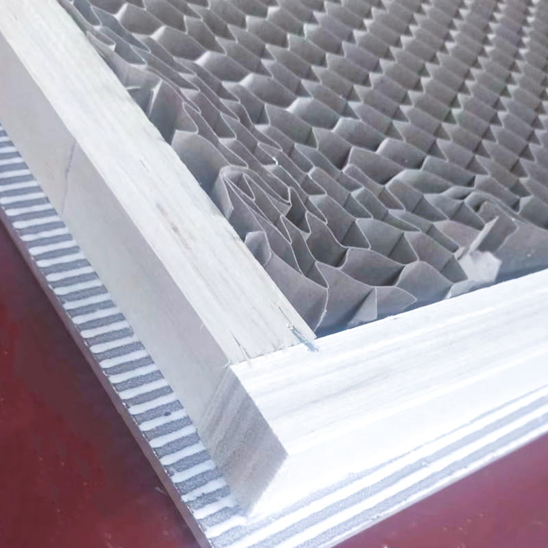 LM135 กดประตูกาวสำหรับชุดประกอบประตูไม้